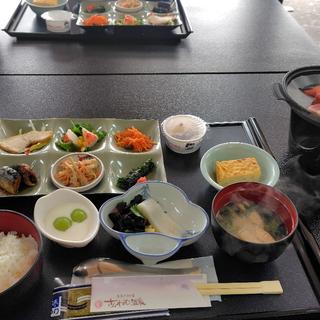 朝食