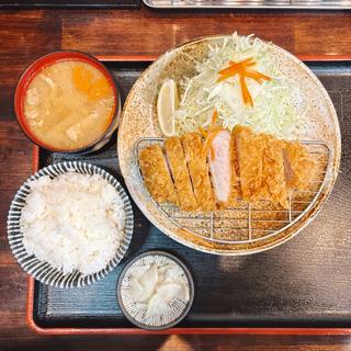 ロースカツ定食130g