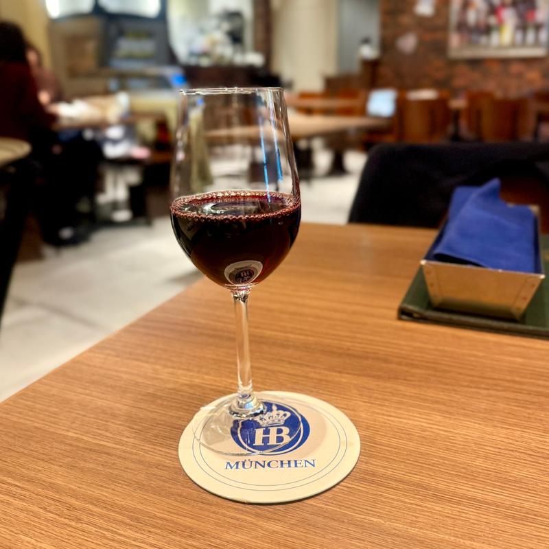 赤ワイン(BRAUERTAFEL)