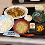 黒酢酢豚定食