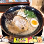 こってりの黒(宮崎ラーメン 響 宮崎空港店)