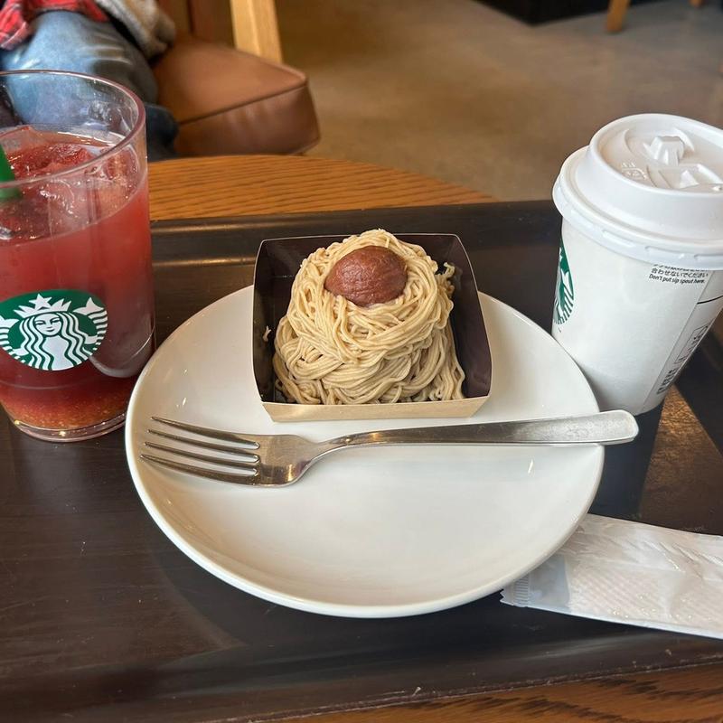 手しぼり栗モンブラン アサイーベリーシトラス&ティー キャラメルマキアート(スターバックスコーヒー 明大前店)