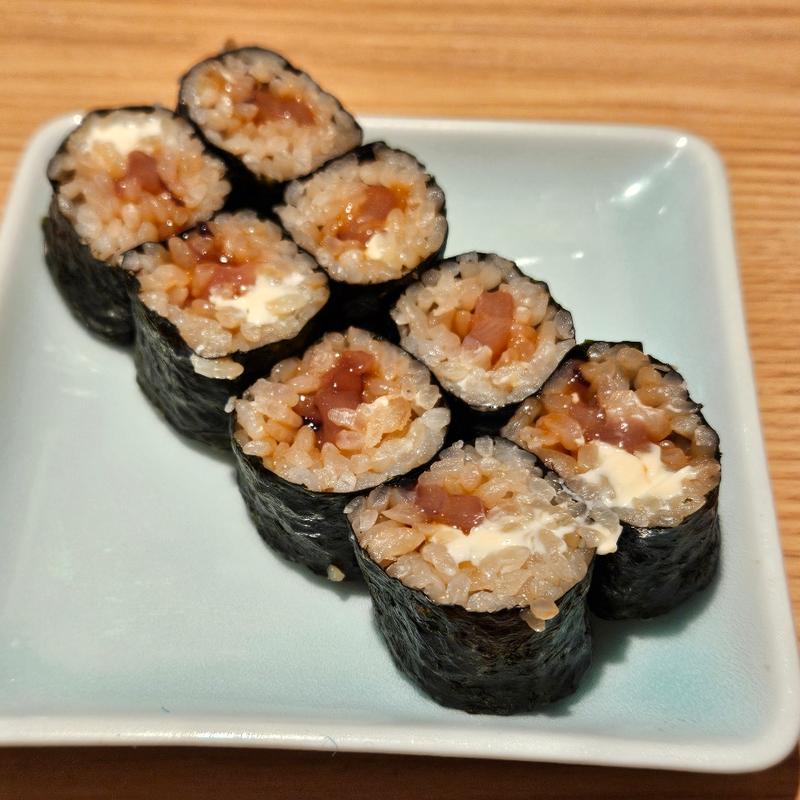 塩辛クリームチーズ巻き(鮨 酒 肴 杉玉 成増)