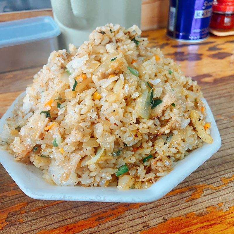 肉チャーハン(支那そば　けん )