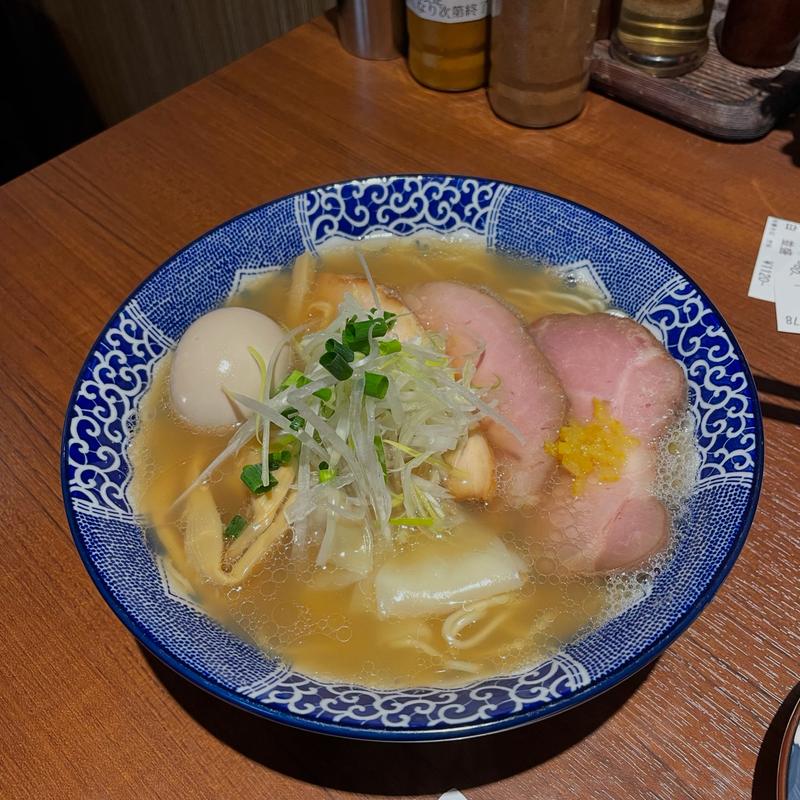 特製中華そば 白(中華そば 虎桜)