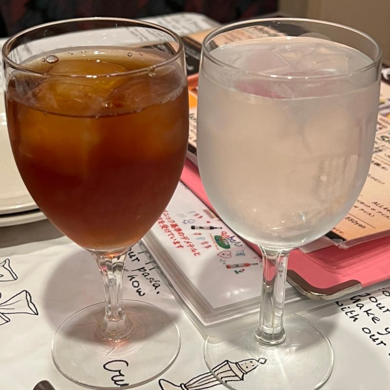 烏龍茶　ペリエ(サルサ)