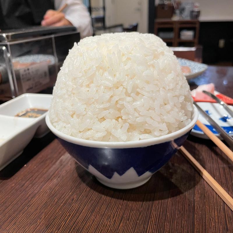 ご飯富士山盛り(旨味熟成肉専門 焼肉 ふじ山)