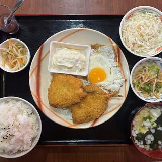 アジフライ定食(慈伴賜 )