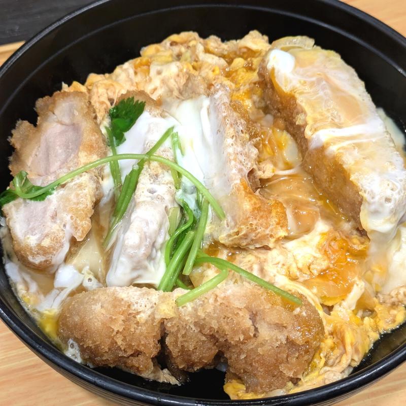 肩ロースカツ丼(小諸そば 新橋店)