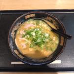 豚骨しょうゆ(ラーメン横綱 刈谷オアシス店)