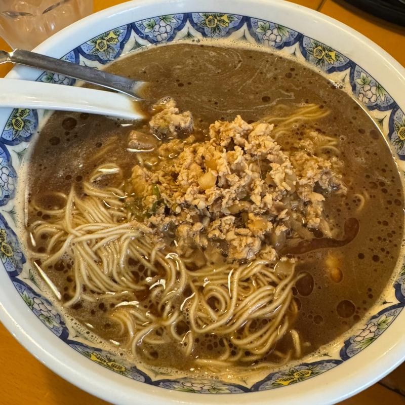 揚州濃厚醤油ラーメン(中国ラーメン揚州商人 池上店)