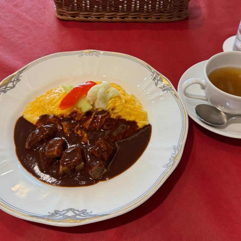 オムライス 煮込みデミグラスソース スープ付き(ホテルオークラカフェ＆レストラン 九段坂メディコ)