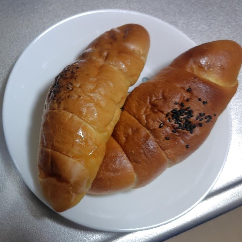 やきいも塩パン(塩パン屋 pain･maison 銀座店)