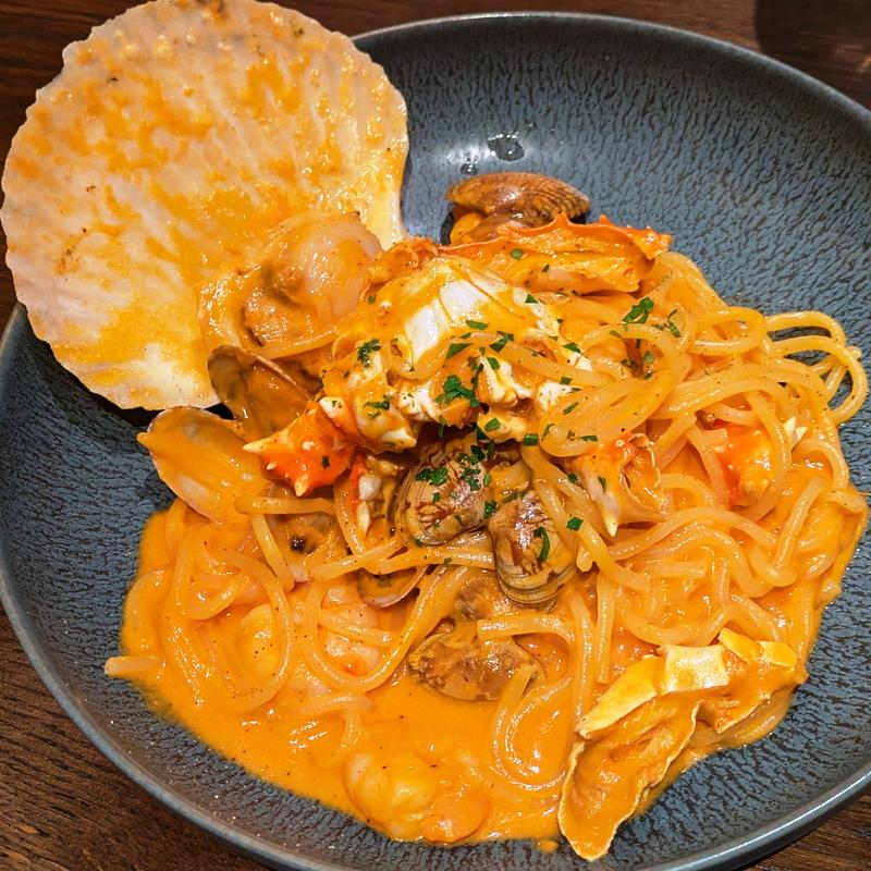 海の幸のトマトクリームソース”ペスカトーレ”(Frutti di Mare（フルッティ ディ マーレ）横浜)