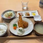 ヒレカツ&大エビフライ定食