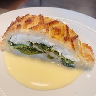 魚のパイ包み焼き(ランチコース)(bistro bouquet)