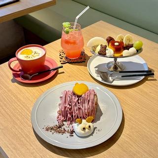 サツマイモラテ ピンクグレープソーダ(NICO Cafe.)