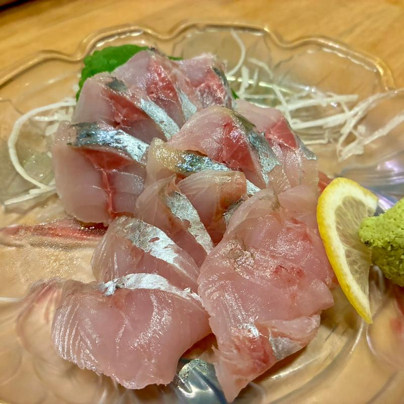 刺身（アジ、ホウボウ）(山科酒場 見聞録 )