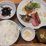 よりどりバランス朝定食