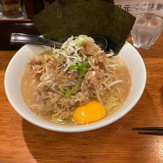 月見スタミナ肉そば(横浜家系ラーメン 檜家 町屋店)