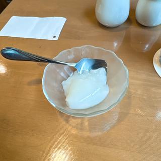 ランチのドリンクとデザート(ひまわり )