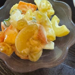 マカロニサラダ(塩サバ定食)(美味いもん処　こんや )