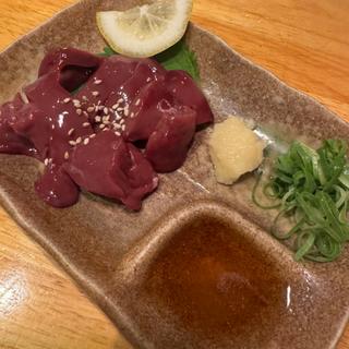 鶏の肝刺し(やきとりやさんあっ鶏)