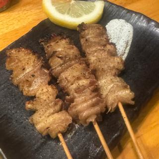 皮串(やきとりやさんあっ鶏)