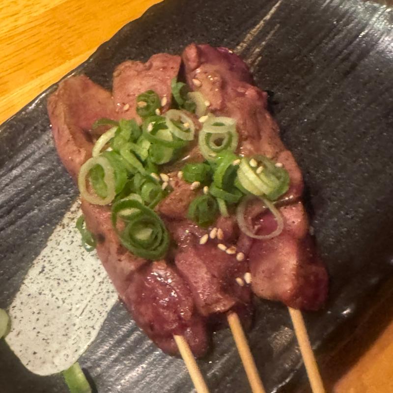 レバーの炙り(やきとりやさんあっ鶏)