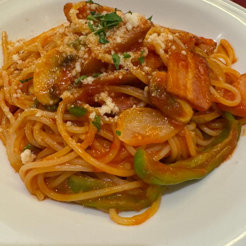 壁の穴風ナポリタン(壁の穴 阪急三番街店)