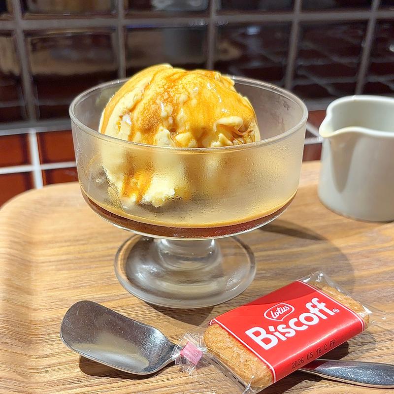 アフォガート(SANWA COFFEE WORKS ルクア1100店)