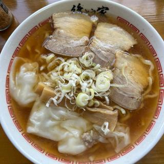 ワンタン麺