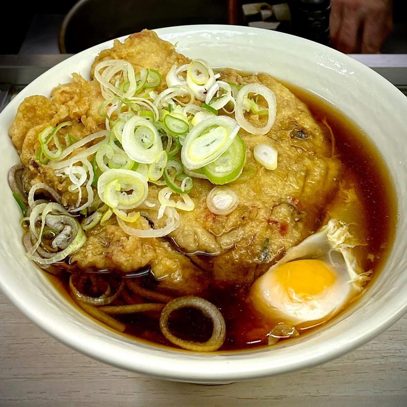 かき揚げそば 玉子(常盤軒 品川駅 山手線ホーム店)