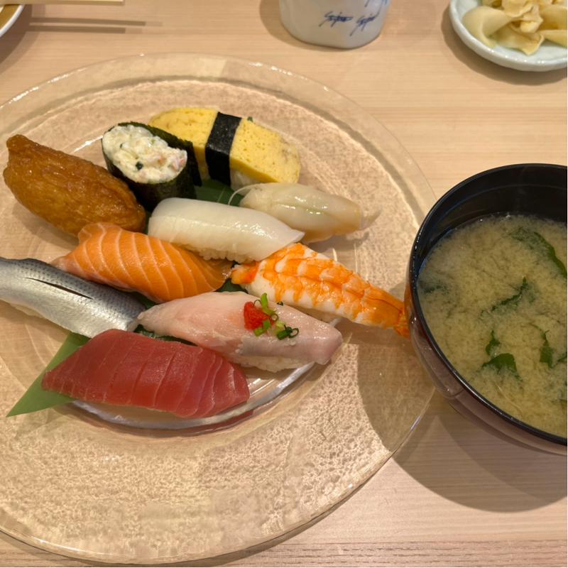 鮨10種ランチ日替わり(すし清次郎 イオンモール仙台上杉店)