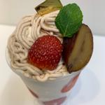 宮城苺とモンブランパフェ