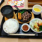 大俵ハンバーグ朝定食