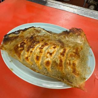 餃子(焼き)(中華麺舗 虎)