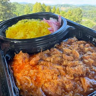 無水チキンカレー（催事バージョン）(スパイスカレー屋 パンくんのカレー)