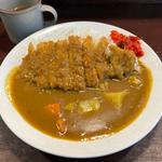カツカレー(世茂利奈)
