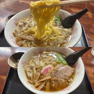 ワンタンメン