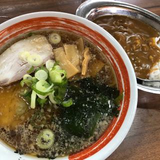ラーメン 半カレーセット