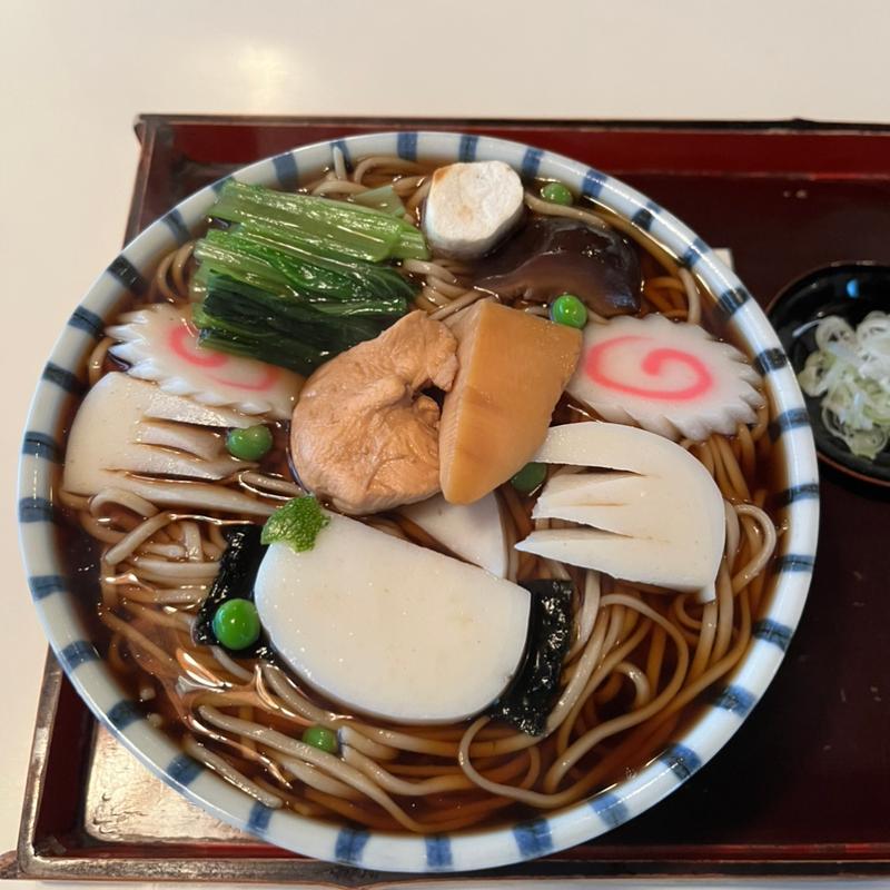 おかめそば大盛り(末広庵)