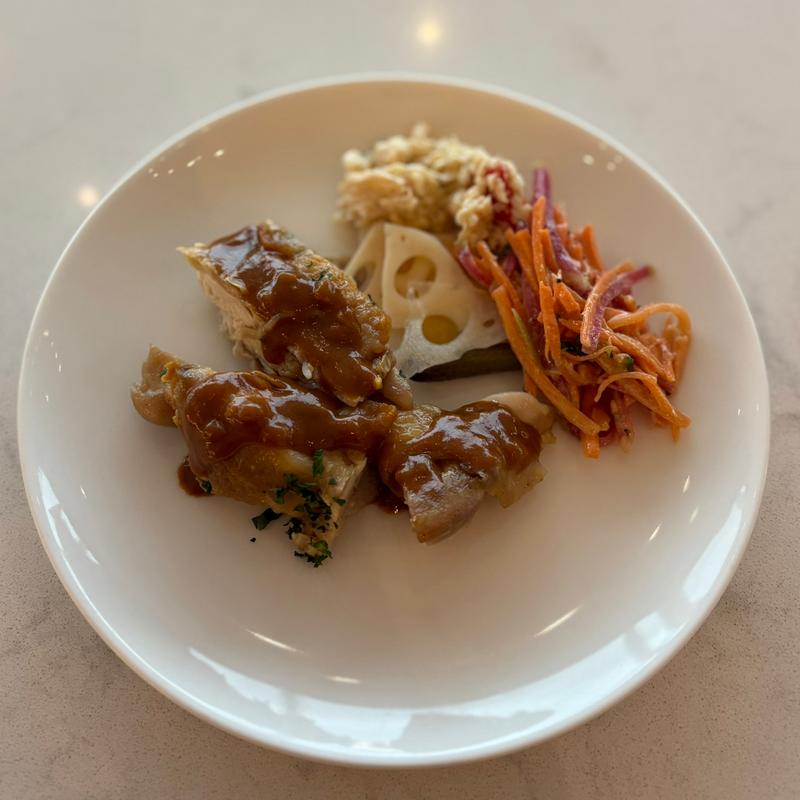 鶏肉のソテー(デルタスカイクラブ)