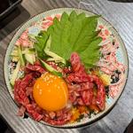 炙りレアユッケ