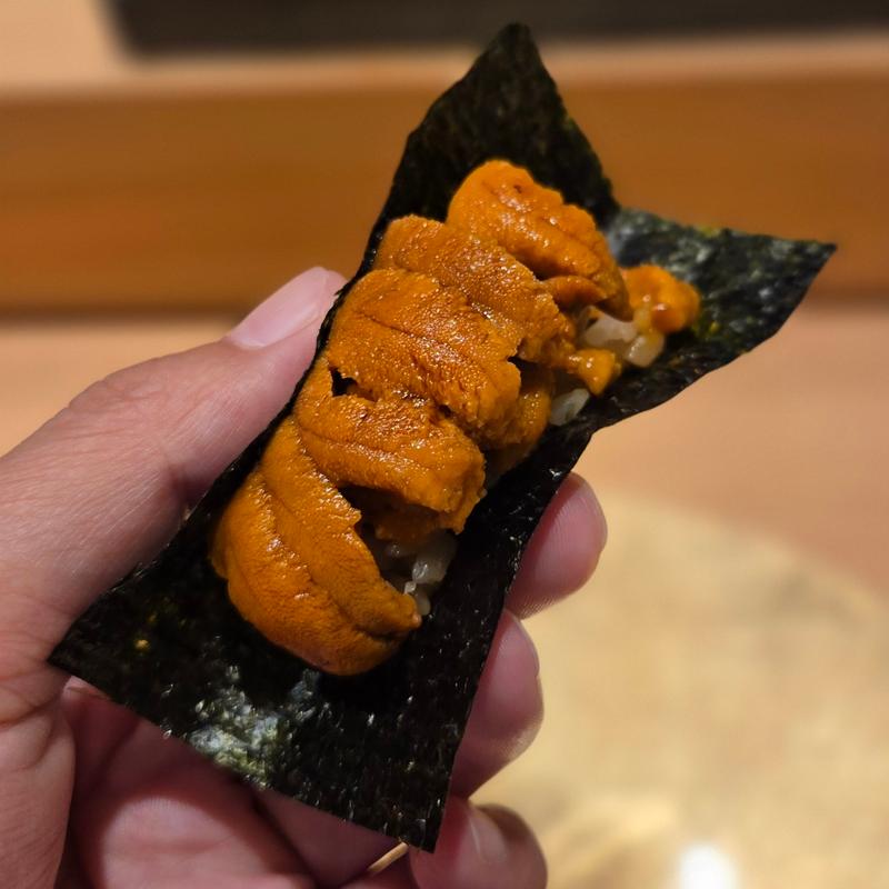 雲丹手巻き(寿司赤酢・大阪なんばPREMIUM)