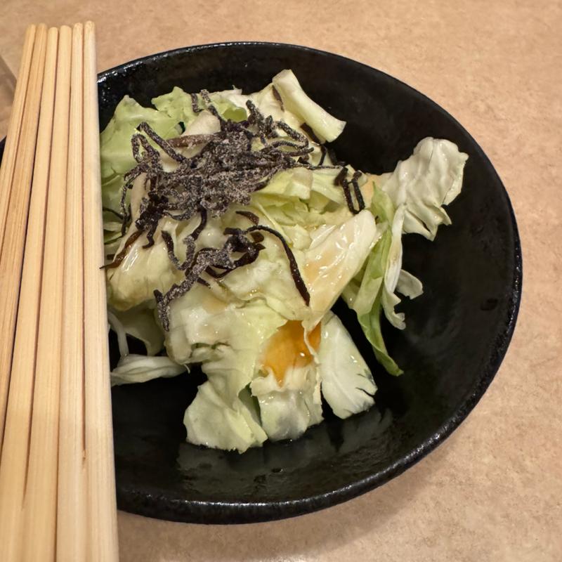 お通し(串焼き 炊き餃子　おくちゃん)