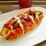 きのこのデミグラスハンバーグドッグ