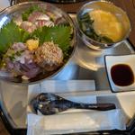 小田原地魚丼(地魚や 与一)
