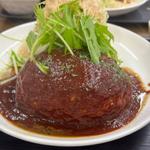 ハンバーグ定食