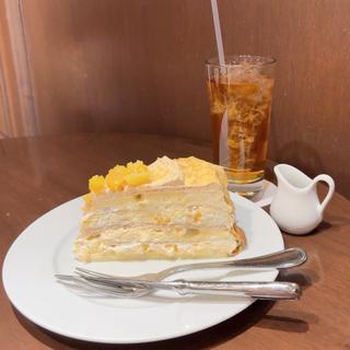 マロンクレープ(HARBS 近鉄あべのハルカス店)